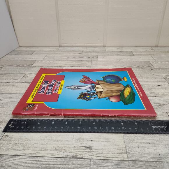 Social Studies In A Bag PRIMARY GRADES 1995 Vtg Teacher Created Materials - Picture 7 of 13